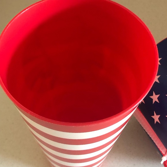 FREE Offer Eligible Patriotic Stars Stripes American Flag Snack and Drink Cup. - Picture 4 of 13